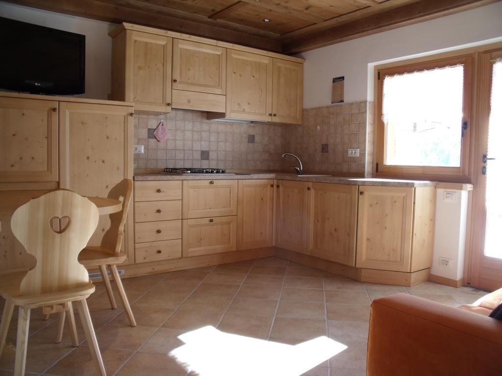 Ferienwohnung Kratter Alpenplick Sappada Zimmer foto